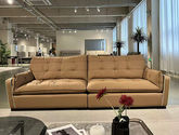B系优选 现代简约 接触面头层黄牛皮+仿皮 E1级夹板+松木框架 无粉海绵 靠包赛羽绒+公仔棉填充 样色 直排3.2米四人位 皮艺沙发