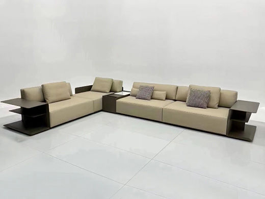 梵纳意简 极简 接触面头层牛皮+多层实木板+实木框架+高回弹海绵+不锈钢五金+羽绒 右转角沙发 网红 极简水母4.1米沙发