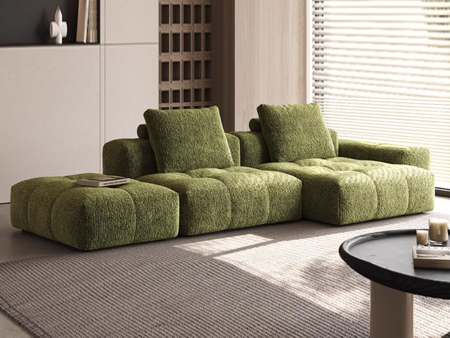 维利品尚 现代简约 比利时进口雪尼尔绒+靠包:白鹅羽绒+羽丝棉+扶手:白鹅羽绒+座包:轻柔丝棉+零压记忆棉+高回弹竹炭海绵+框架:松木内架+10cm绷带+3.8mm电镀锰钢弹簧+加固精钢定位线+封防潮底布 4米沙发