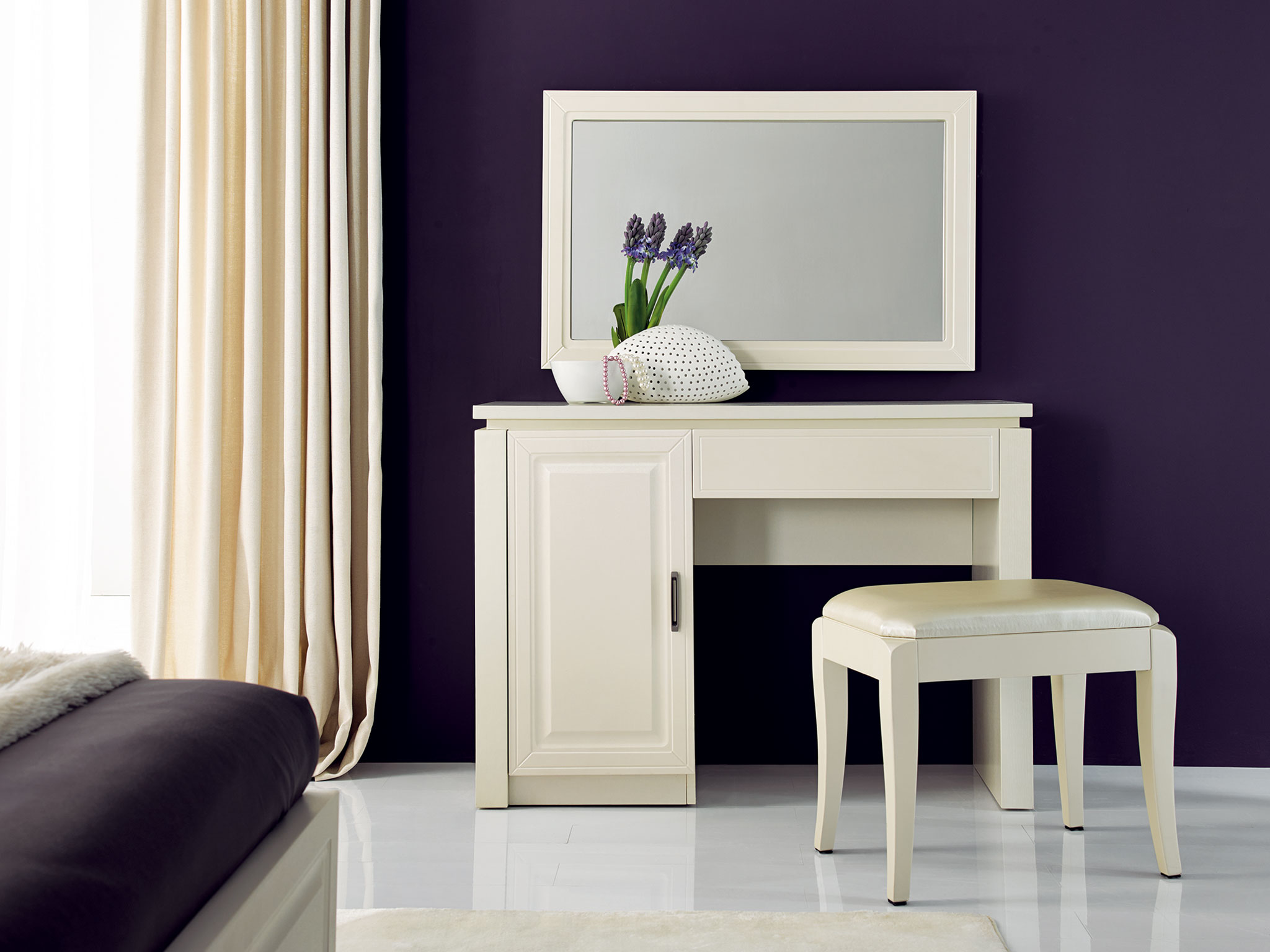 青田澳玛塞纳 现代风格妆凳 带皮艺软包 简约时尚舒适